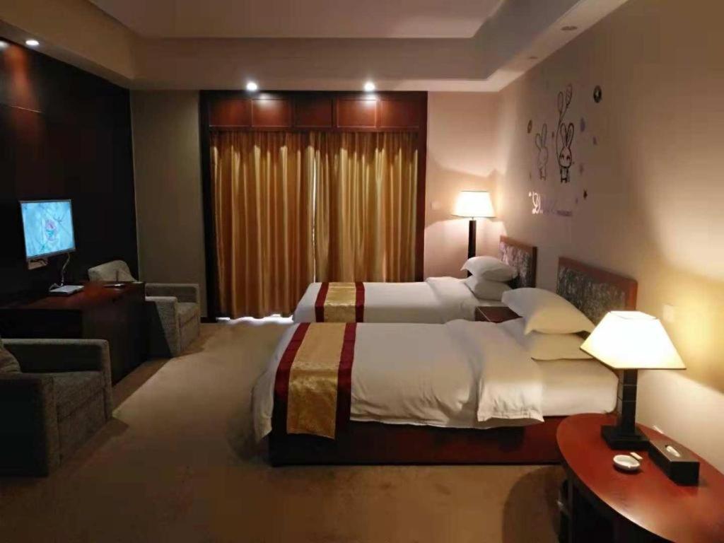 Longyan Capital International Hot Spring Resort Yongding Exterior foto